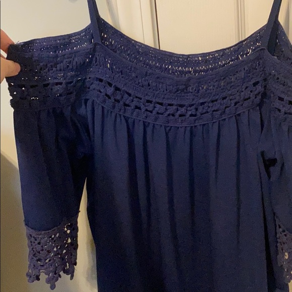 Off the shoulder top - Picture 5 of 6